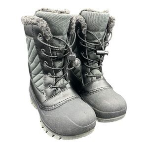 Black Skylar waterproof boots by all in motion size 1